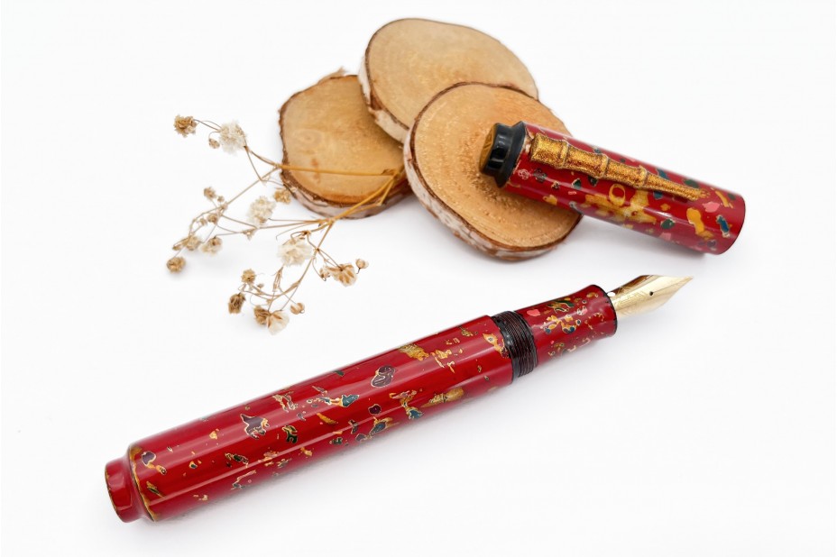 AP Limited Edition Urushi Lacquer Art The Magical Urushi Red Fountain Pen