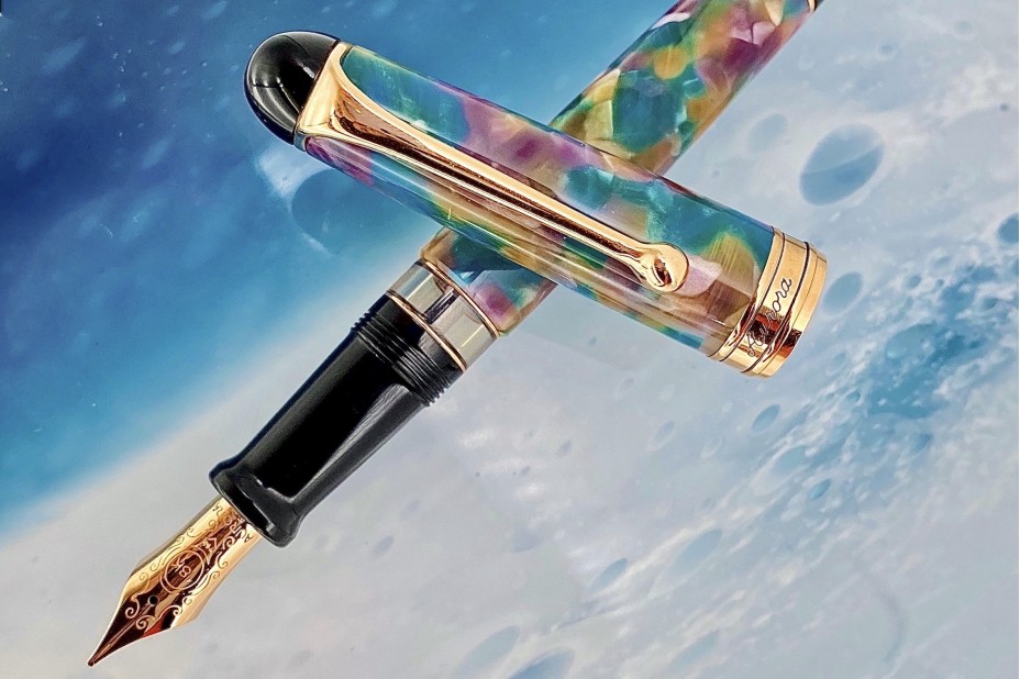 Aurora Limited Edition 888 Planet Series Giove Fountain Pen