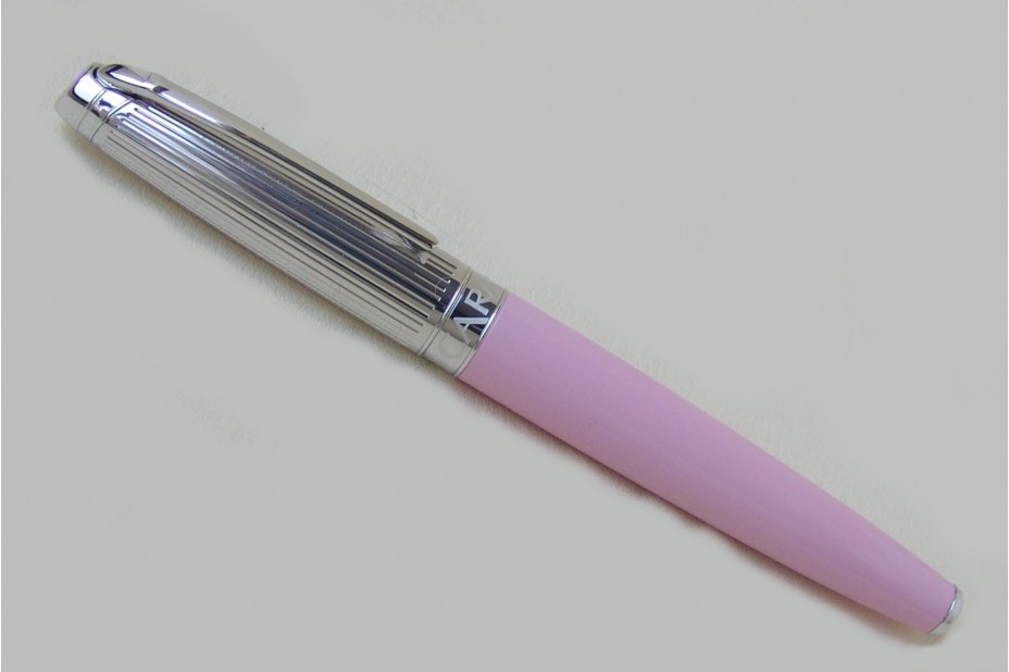 Caran D`Ache  Leman Bicolor Pink Silver Fountain Pen
