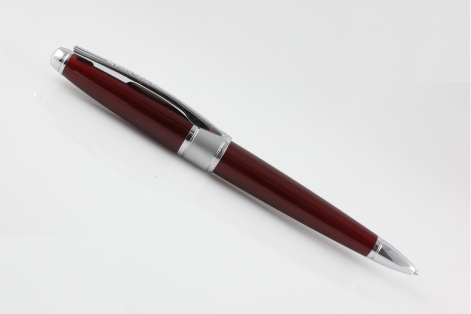 Cross Apogee Burgundy Lacquer Ball Pen