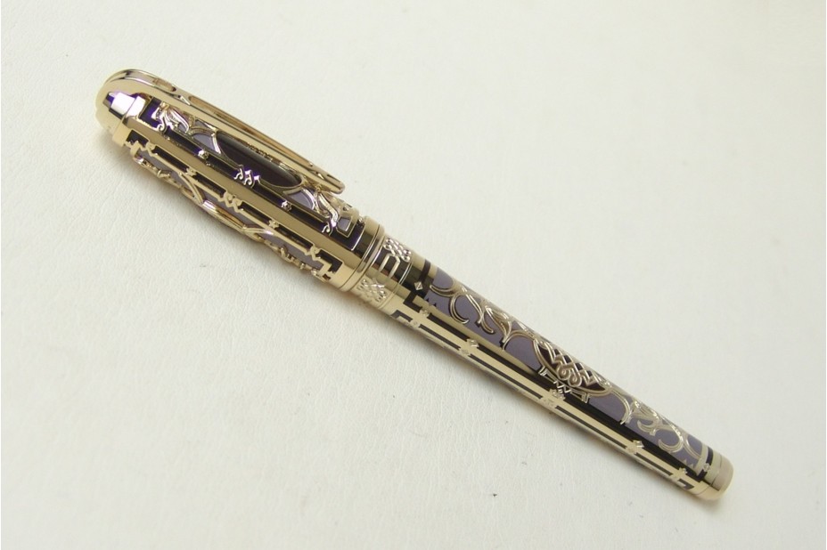 S.T. Dupont Limited Edition Olympio New York 5 th Avenue Fountain Pen