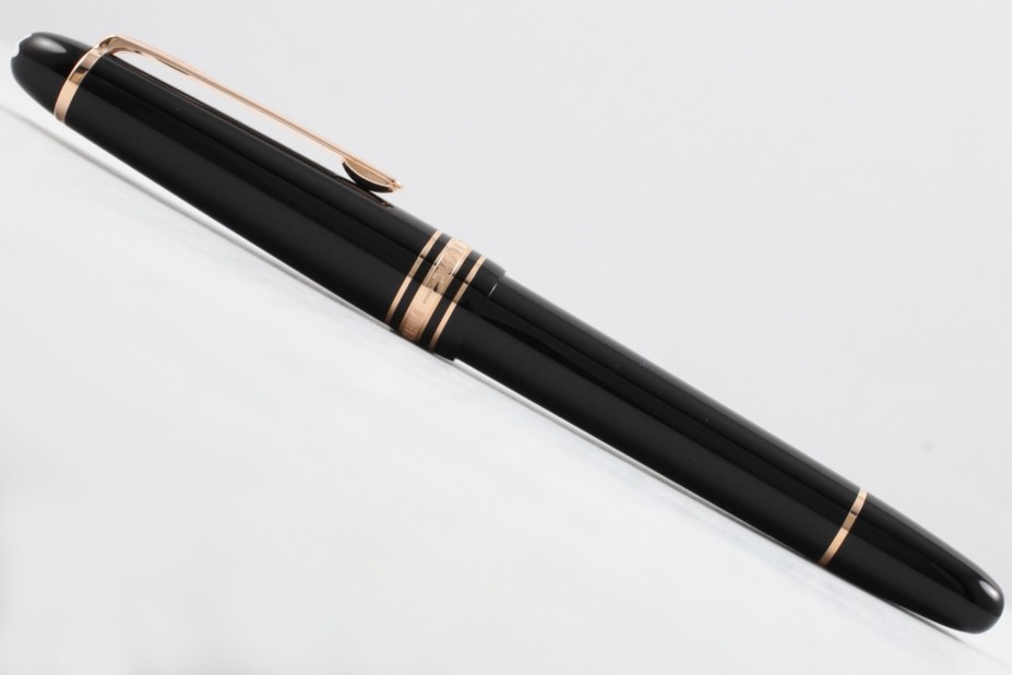 Montblanc MB.112676 Meisterstuck Red Gold Coated Classique 145 Fountain Pen