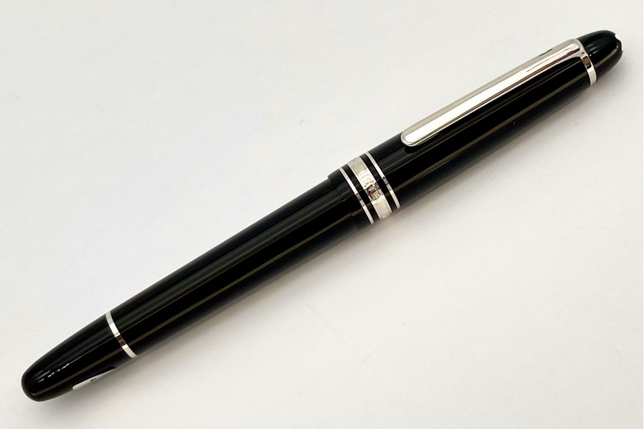 Montblanc MB.106521 Meisterstuck 145 Classique Platinum Coated Black Fountain Pen