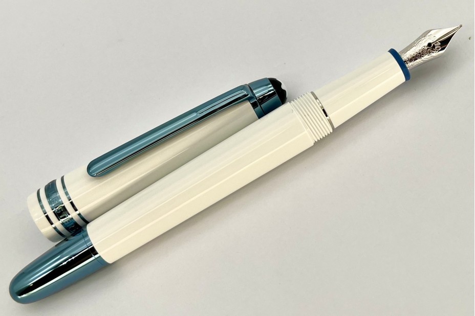 Meisterstück Glacier Classique Fountain Pen White - Luxury