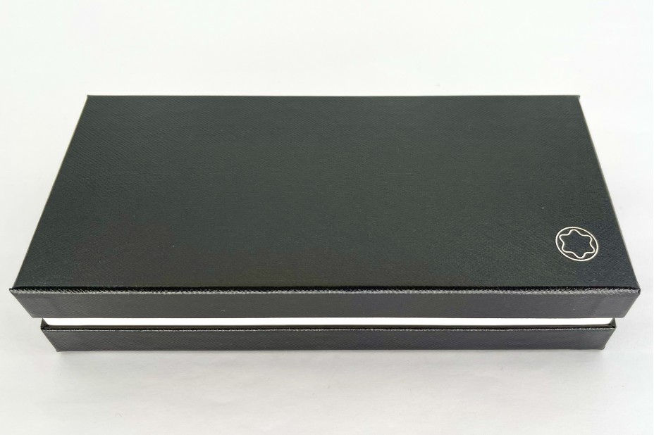 WRITING INSTRUMENT POUCHES