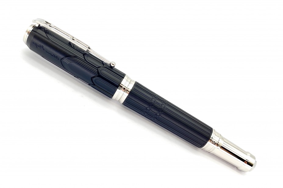 Montblanc MB.125509 Writers Series Edition Homage to Victor Hugo Limited Edition Fountain Pen