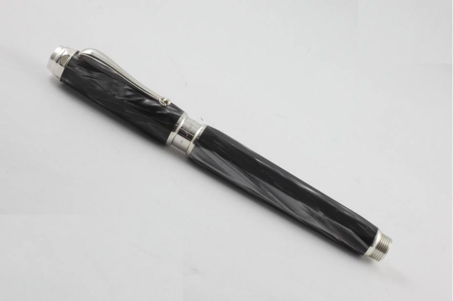 Montegrappa Emblema Charcoal Fountain Pen