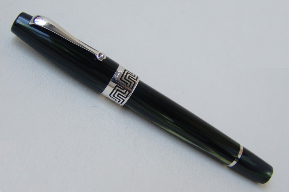 Montegrappa Extra 1930 Bamboo Black Celluloid Fountain Pen