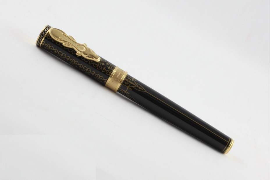 Montegrappa Game of Thrones Baratheon Fountain Pen