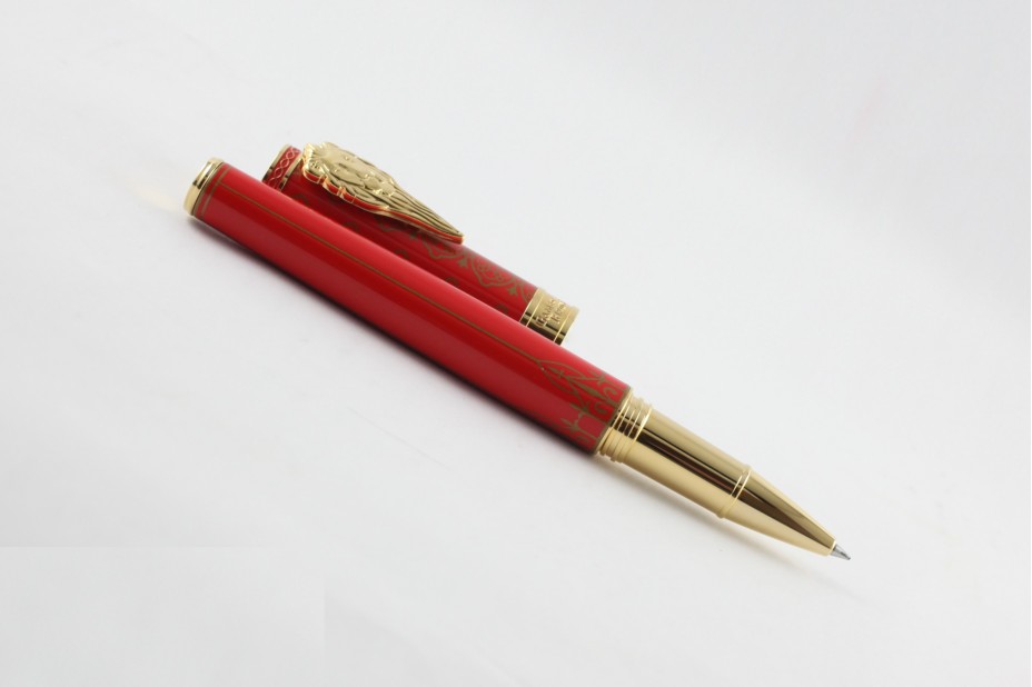 Montegrappa Game of Thrones Lannister Roller Ball Pen