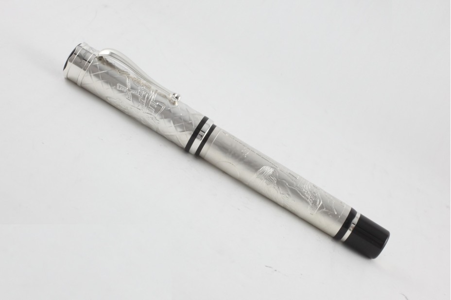 Montegrappa Limited Edition Cosmopolitan BohemIan Paris Silver Fountain Pen