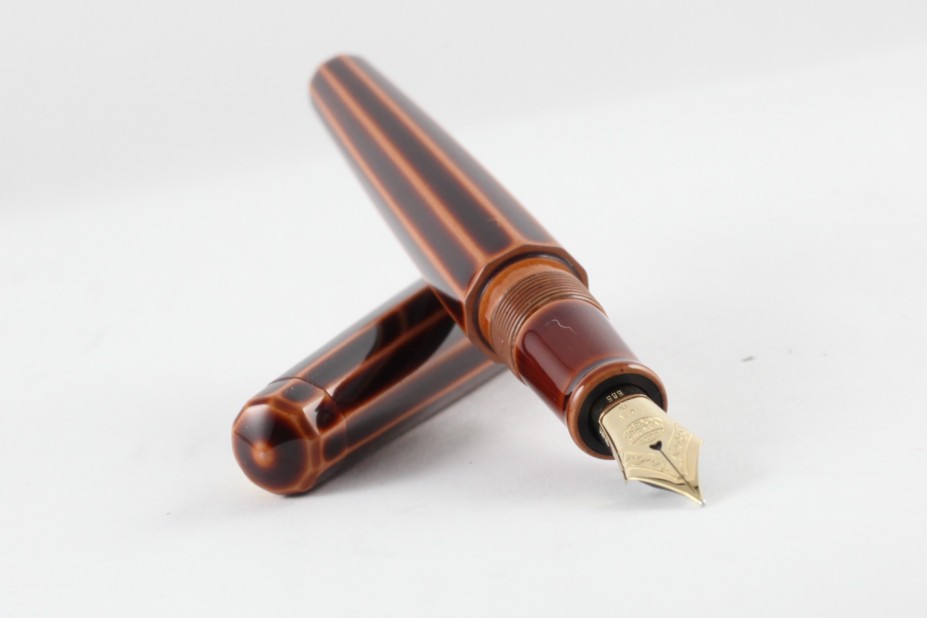 NAKAYA