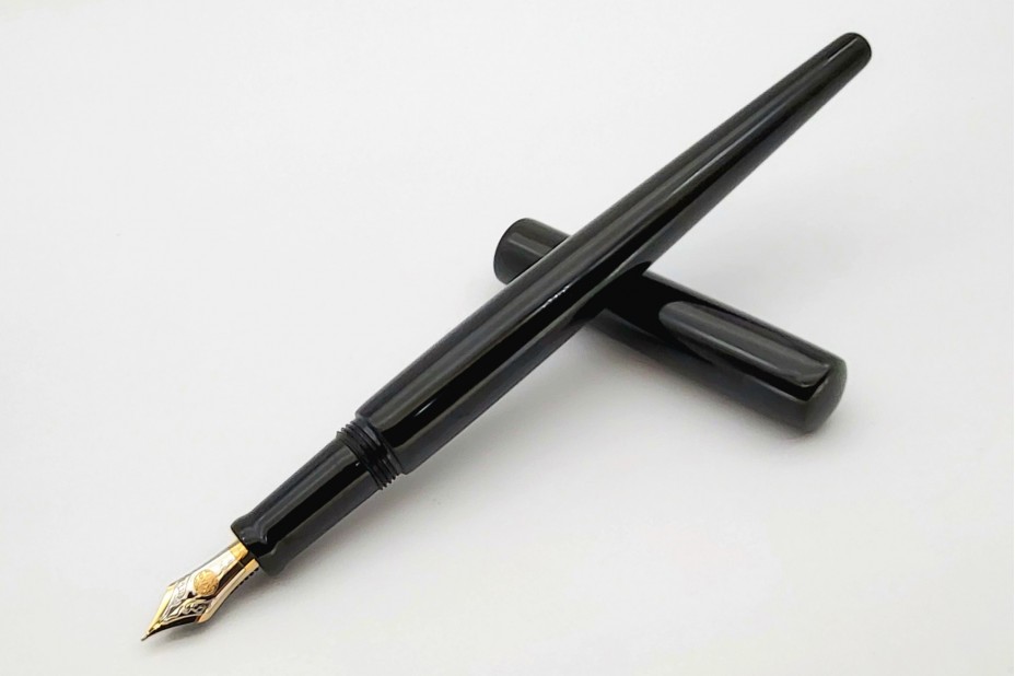 NAKAYA