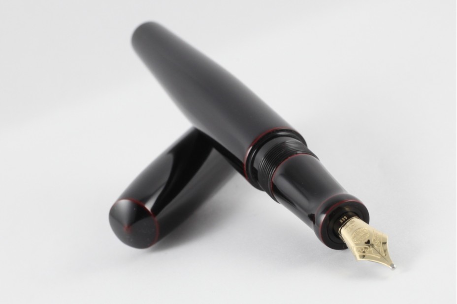 NAKAYA