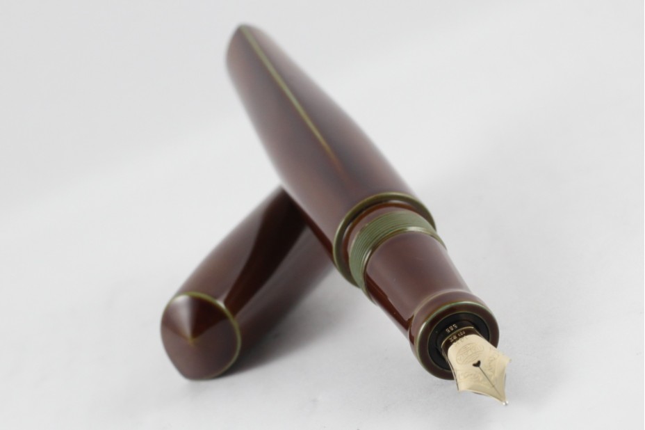 NAKAYA