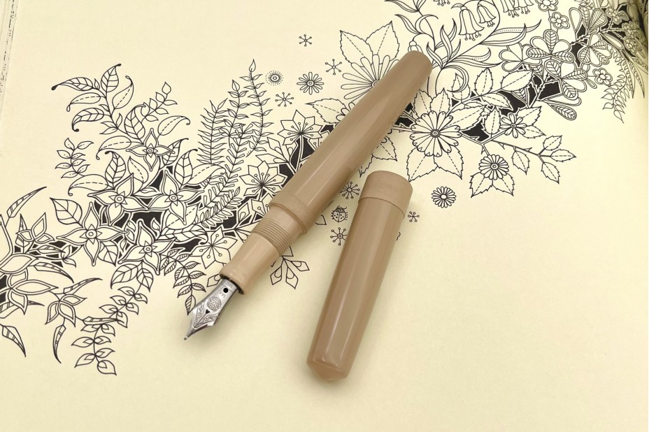 Nakaya Limited Edition Piccolo Long Cigar Shiro String-Rolled Fountain Pen