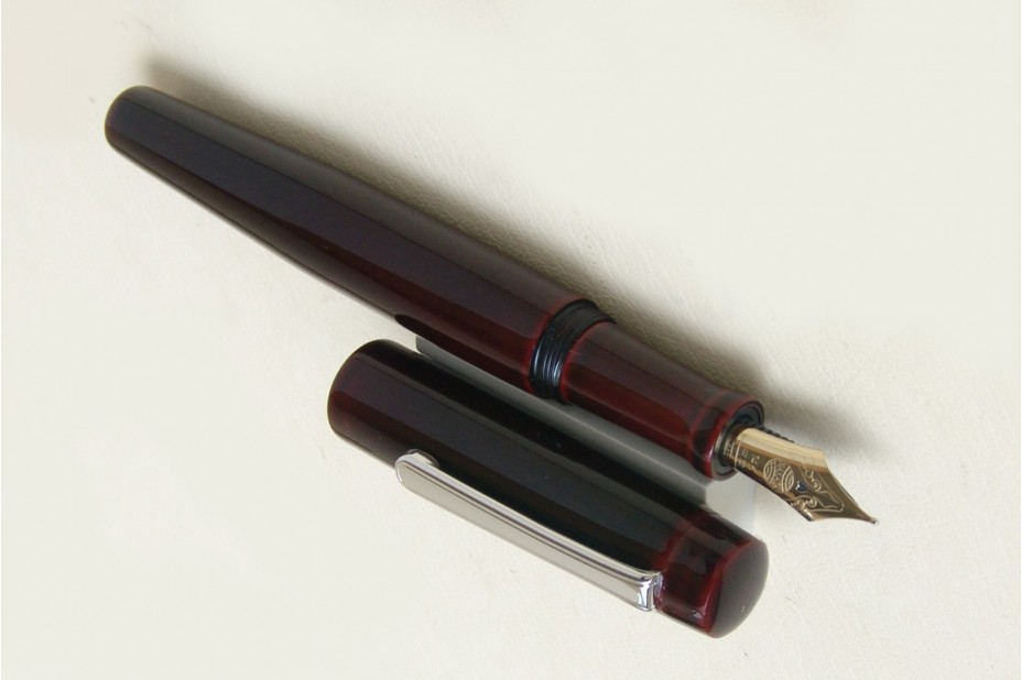 NAKAYA