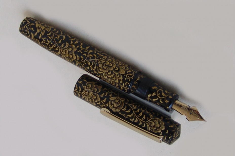 NAKAYA