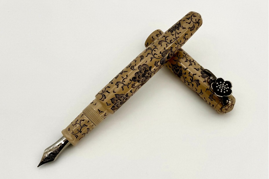 NAKAYA