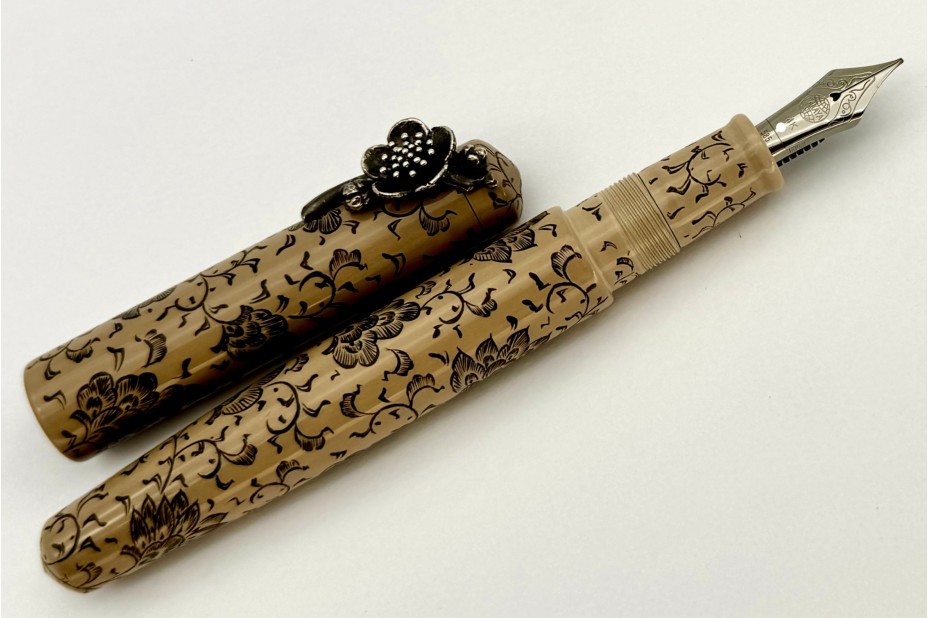 NAKAYA