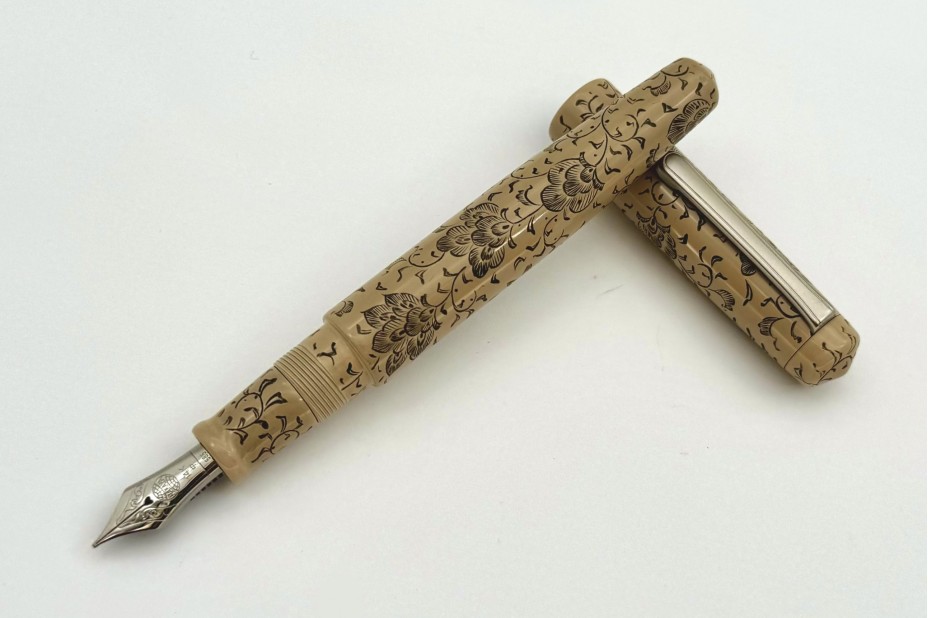 NAKAYA