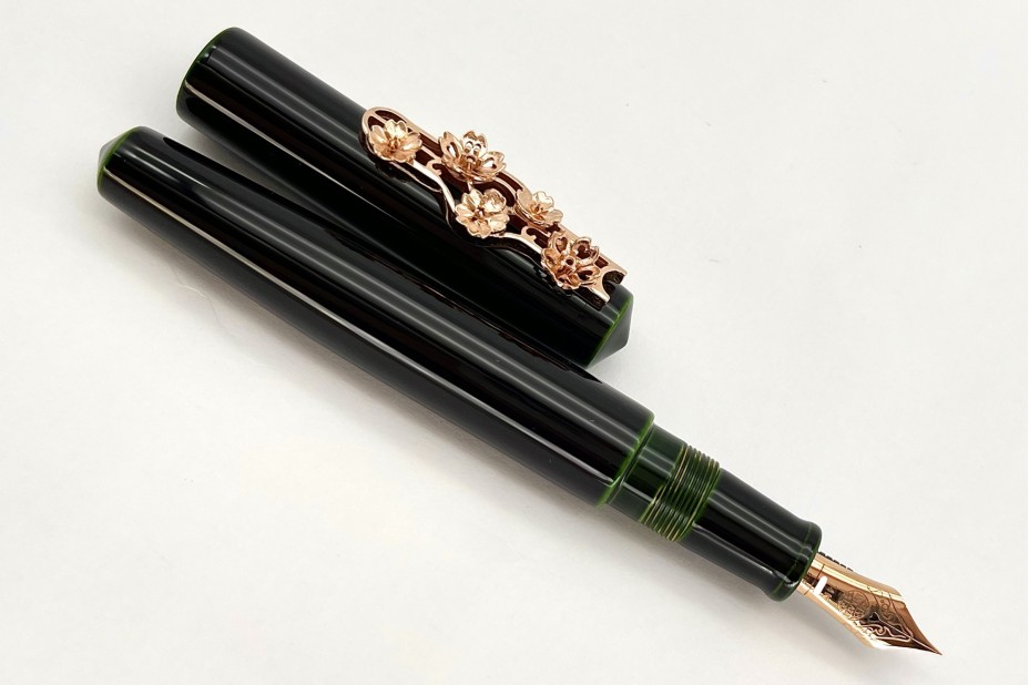 NAKAYA