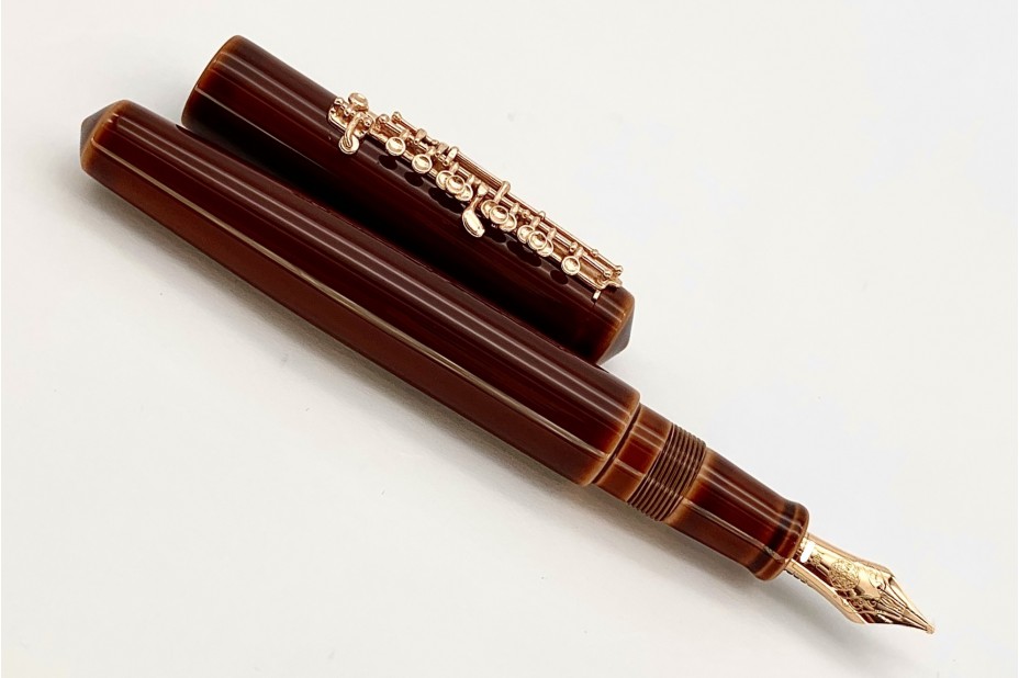 NAKAYA