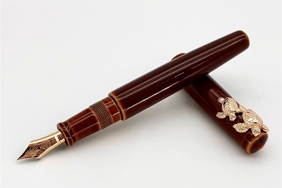 NAKAYA