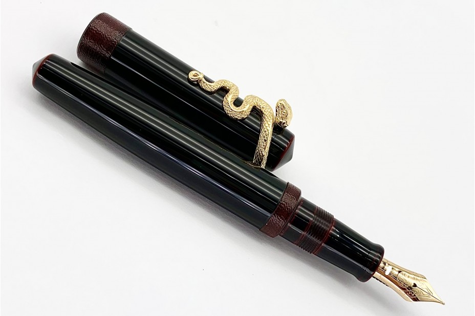 NAKAYA