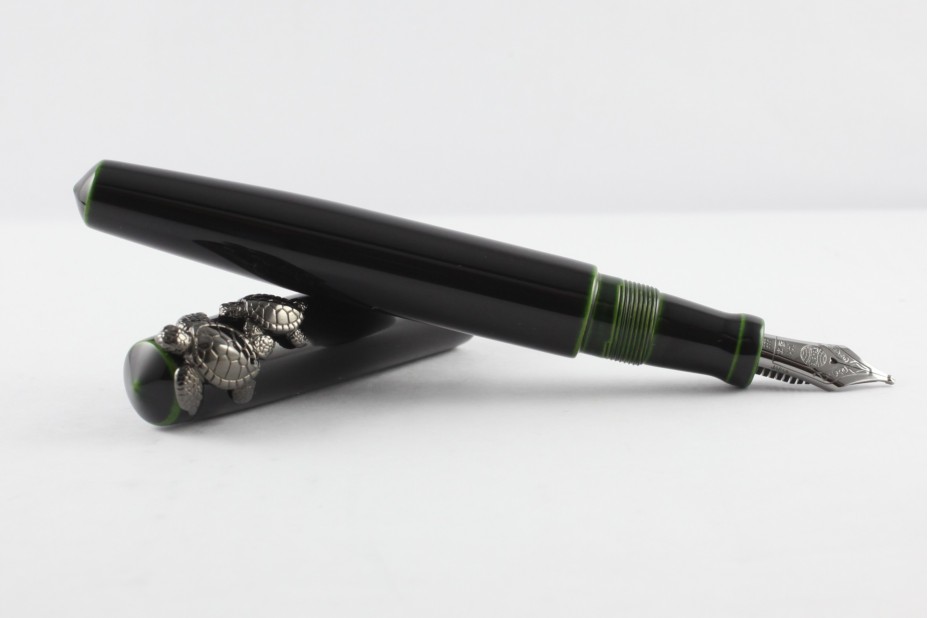 NAKAYA