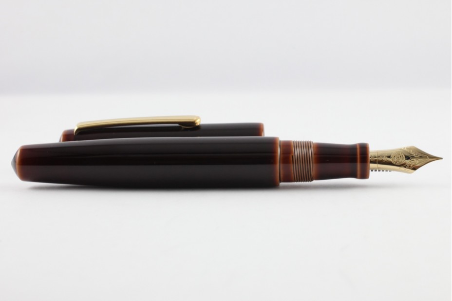 NAKAYA