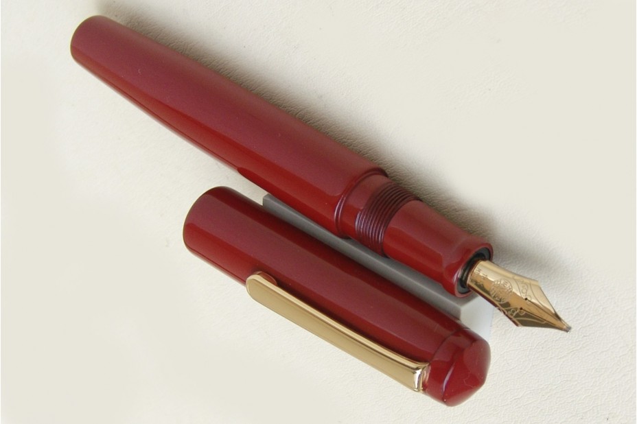 NAKAYA