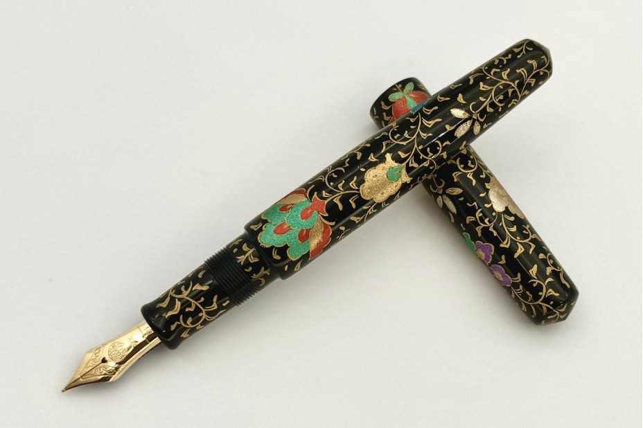 NAKAYA