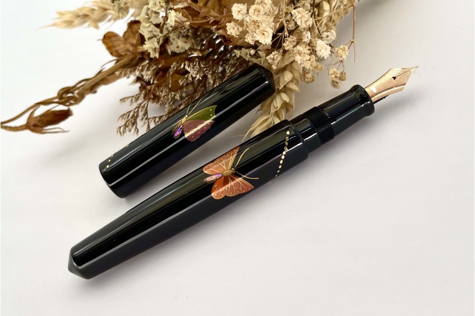 Nakaya Piccolo Long Cigar Maki-e Butterfly Kuro-Roiro Fountain Pen