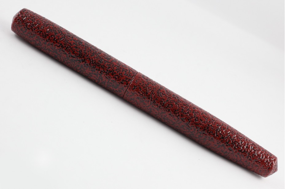 Nakaya Piccolo Long Cigar Ishime Kanshitsu Aka Tamenuri Fountain Pen