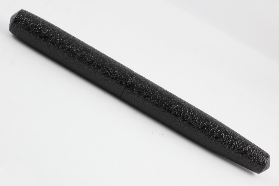 Nakaya Piccolo Long Cigar Ishime Kanshitsu Black Fountain Pen