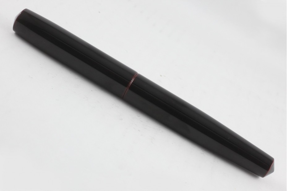 Nakaya Piccolo Long Cigar Kuro Tamenuri Fountain Pen