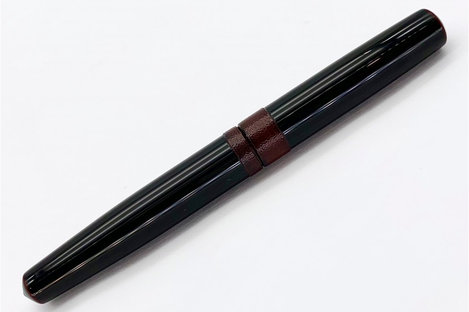 Nakaya Piccolo Long Cigar Kuro-Tamenuri String-Rolled Model Fountain Pen