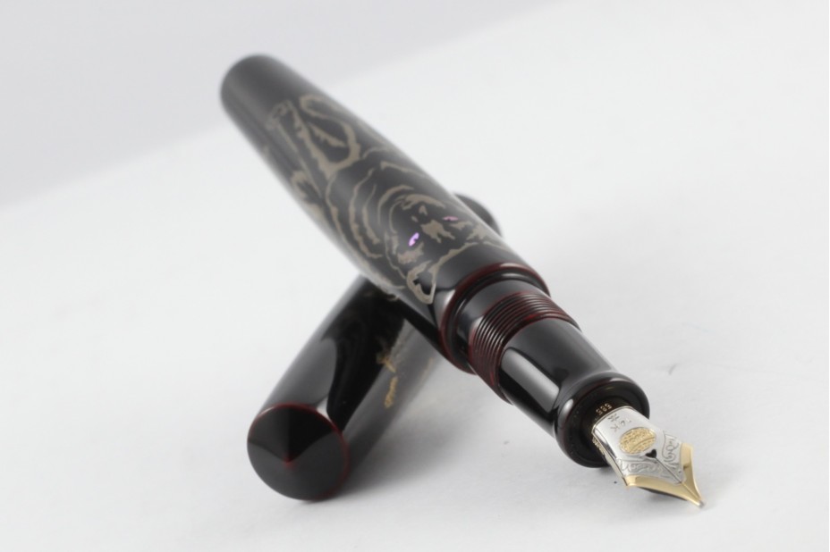 NAKAYA