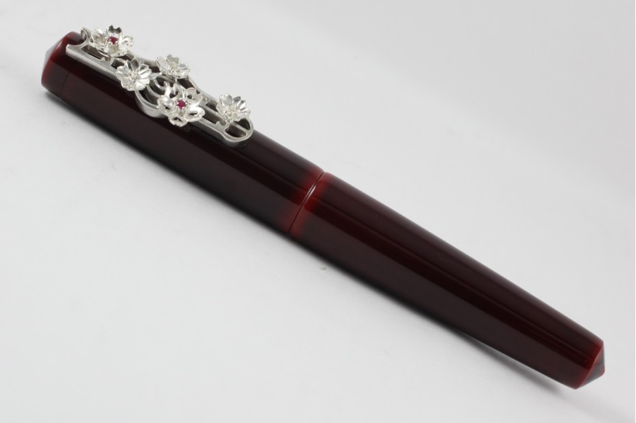 Nakaya Piccolo Writer Aka-Tamenuri Fountain Pen with Ruby Cherry Blossoms Stopper