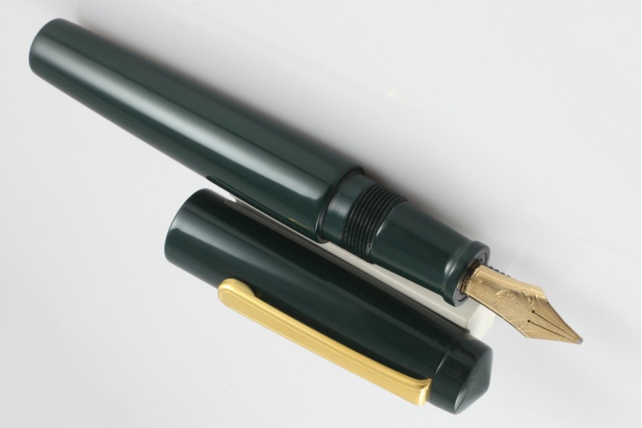 NAKAYA