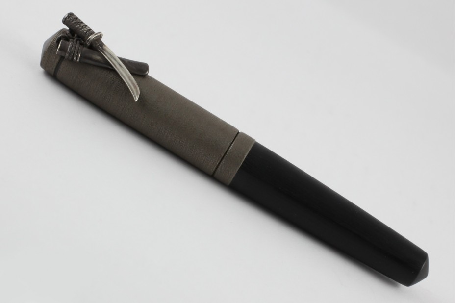 Nakaya Piccolo Writer Small Sword Gin Itomaki Fountain Pen