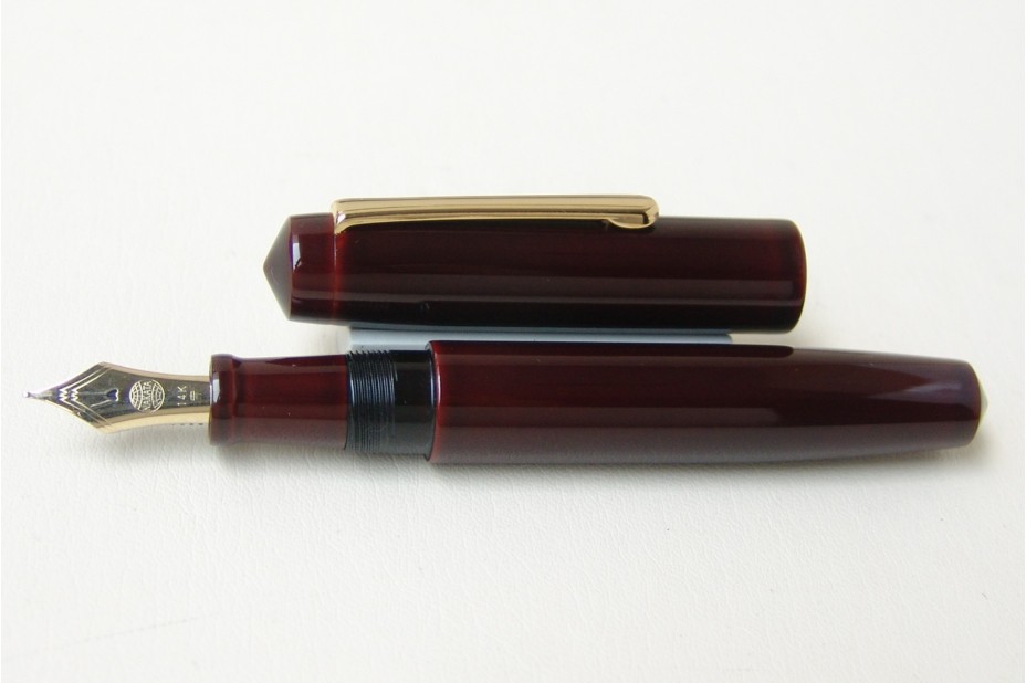 NAKAYA