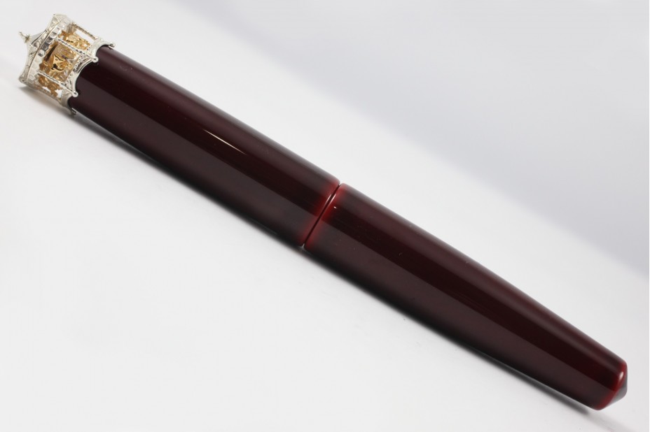 Nakaya Piccolo Cigar Aka Tamenuri  Fountain Pen with Merry-Go-Round Stopper