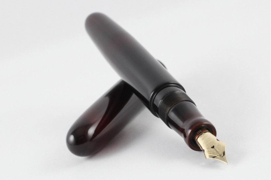 NAKAYA