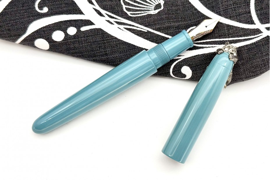 Nakaya Portable Writer Ama-Iro Fountain Pen with Panda Stopper