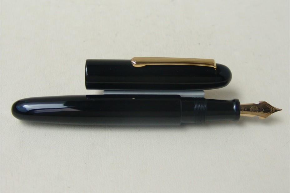 NAKAYA