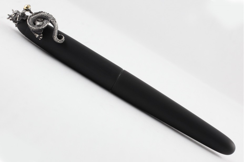 Nakaya Portable Writer Hairline  Fountain Pen with Dragon 2 Stopper