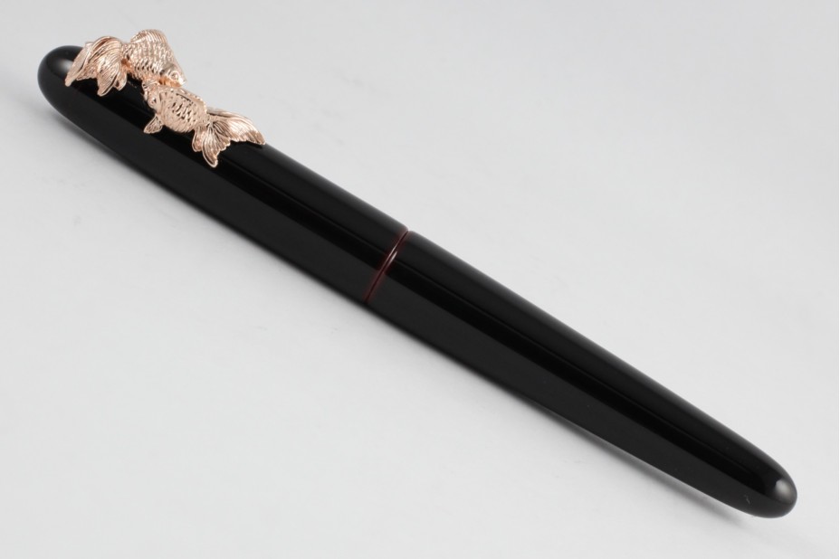 Nakaya Portable Writer Kuro Tamenuri Fountain Pen with Gold Fish Stopper