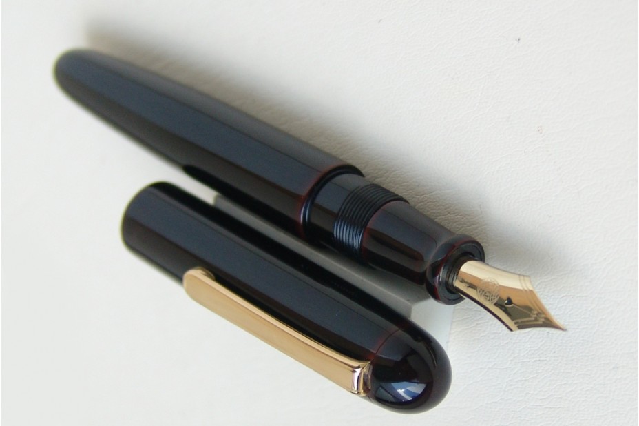 NAKAYA